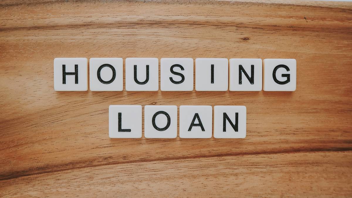 Visual comparison table of deferment guide steps across loan types